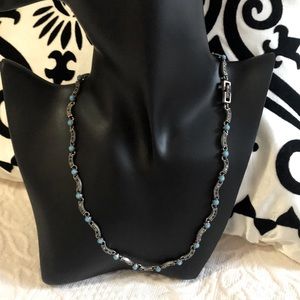 Women’s Silver Necklaces